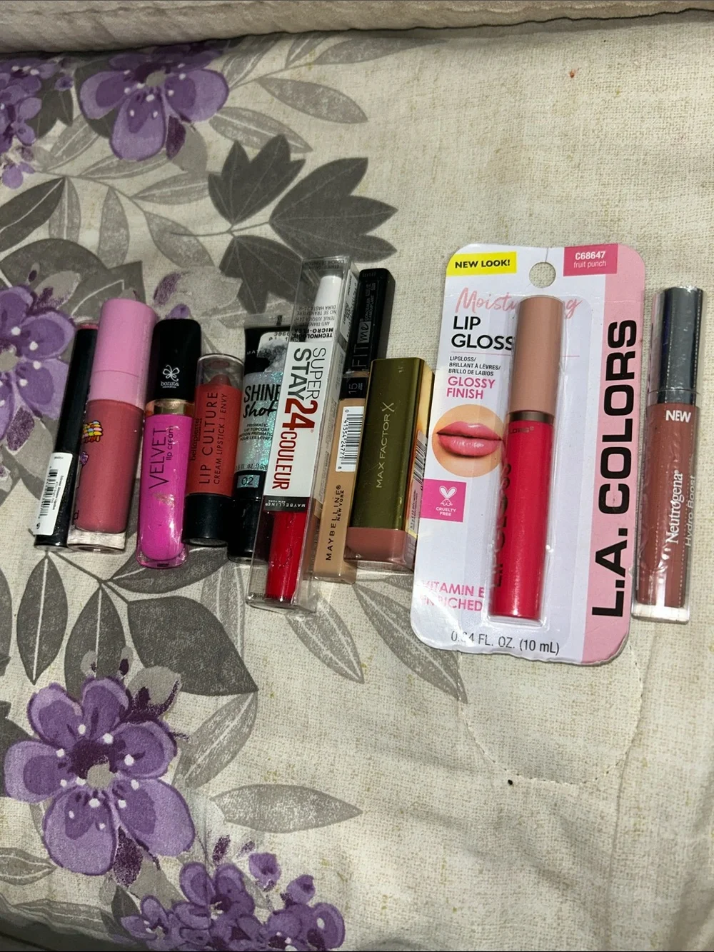 L.A. Colors Lip Gloss & Balm Set — Pink, Red, Nude Shades